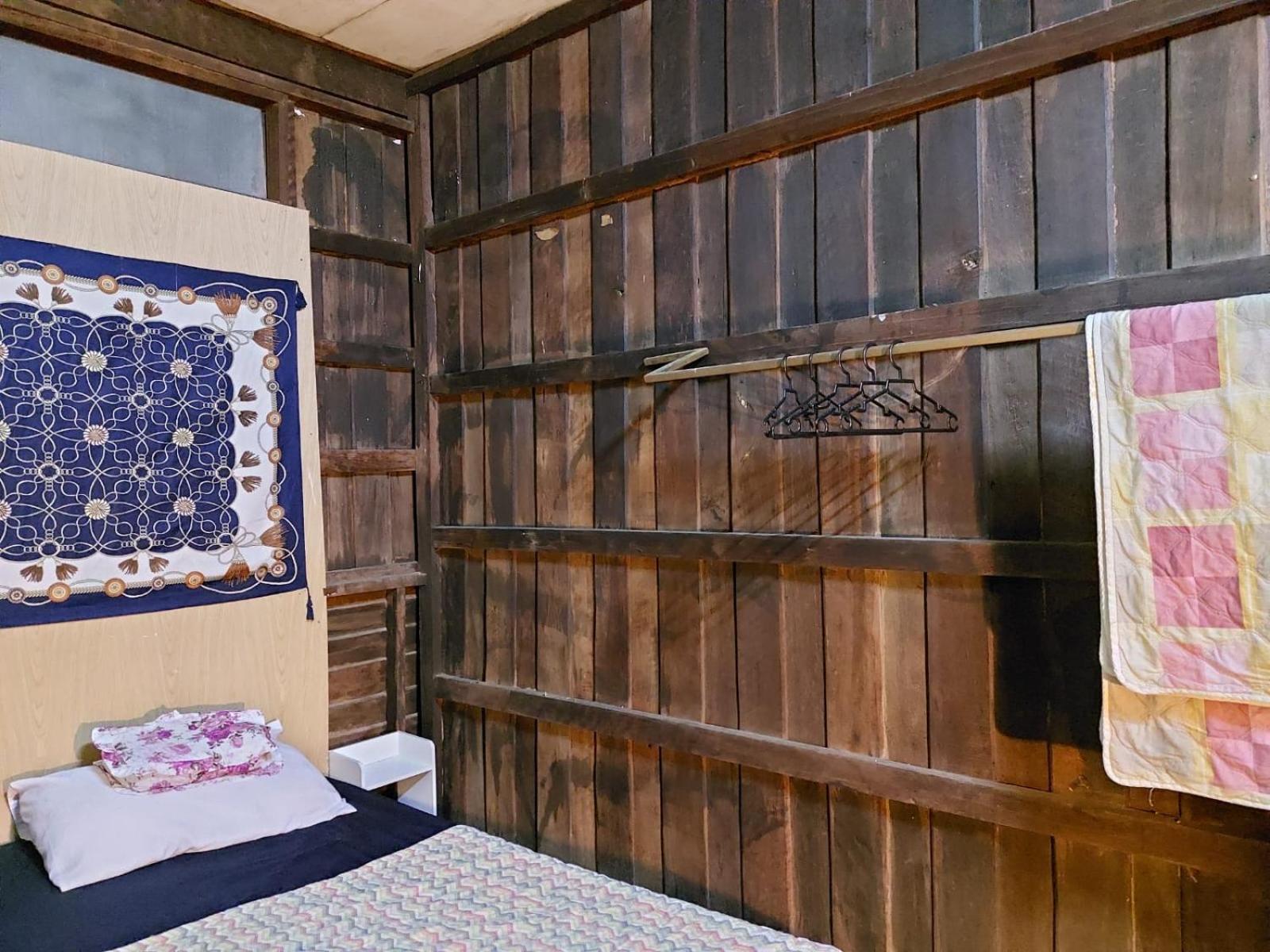 Hostelbed And Retreat Пхитсанулок Экстерьер фото